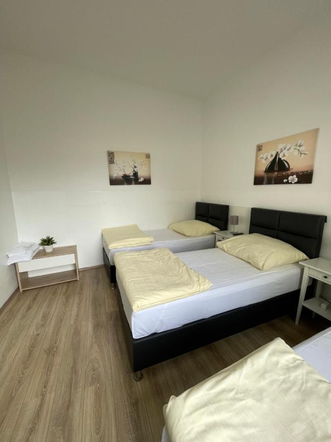 Apartment Dusseldorf-City Eksteriør billede