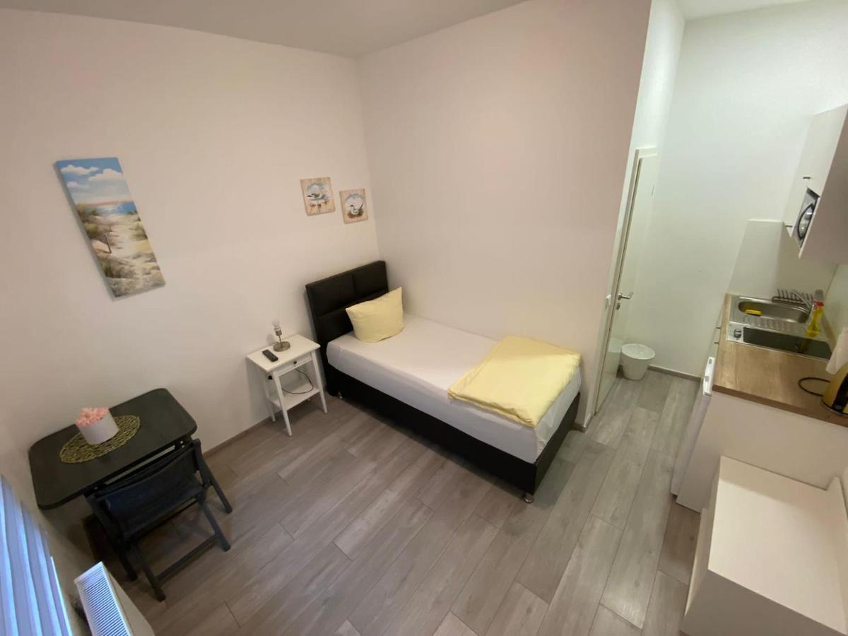 Apartment Dusseldorf-City Eksteriør billede